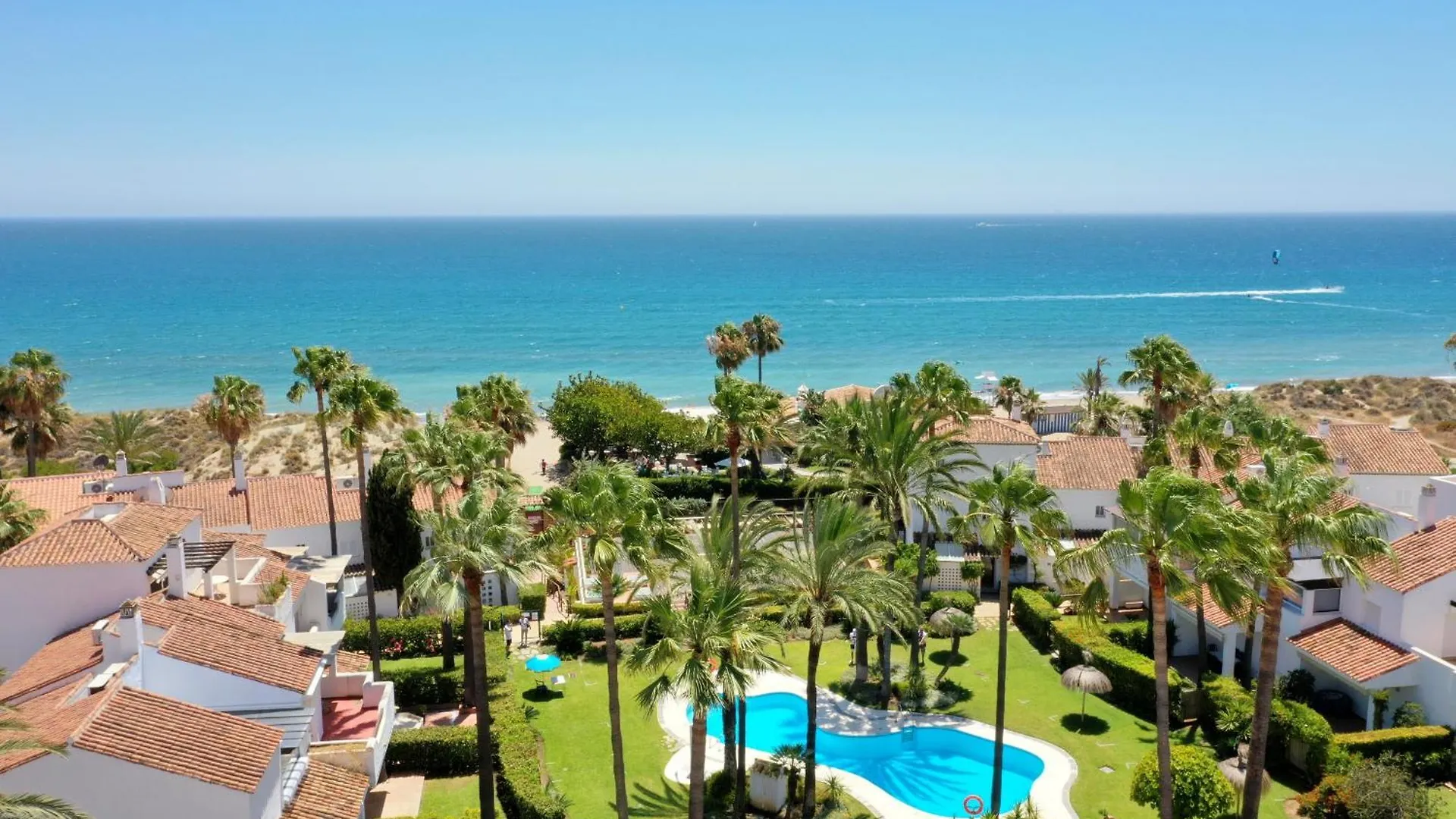 1176 Beach Front 2 Pools Bahia Marbella Holiday home