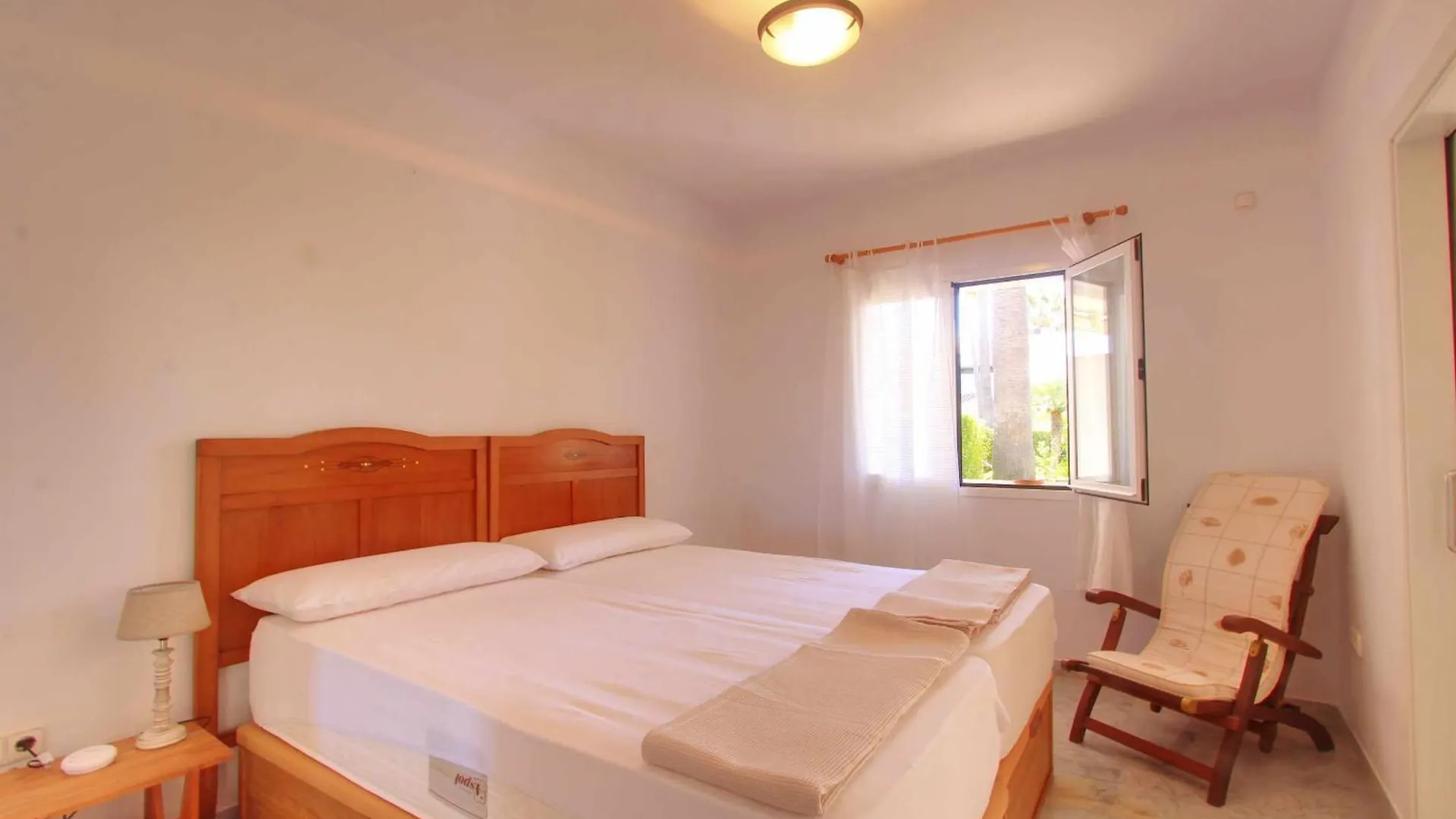Holiday home 1176 Beach Front 2 Pools Bahia Marbella